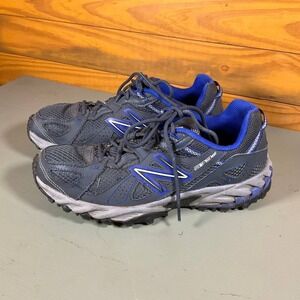 New Balance #573 V2 Running Hiking Shoes Womens Size 10 Black/Blue Athleisure